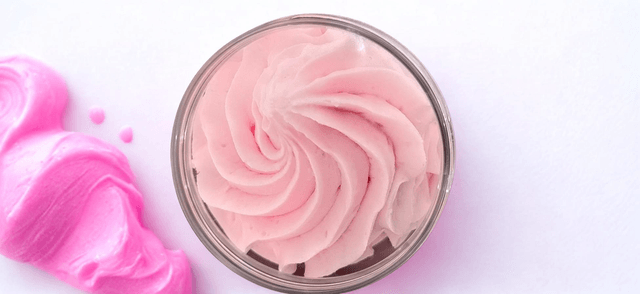 Savon fouetté (Chantilly de douche)