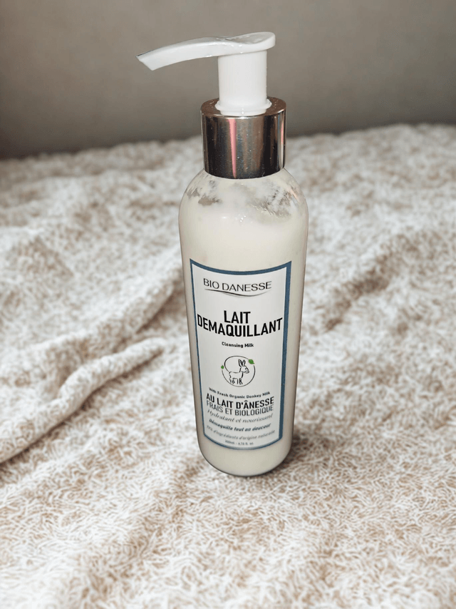 Lait démaquillant au lait d'ânesse 